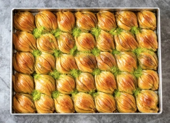 Doyurucu Büyük Porsiyon 2.5 Kg Baklava pasta